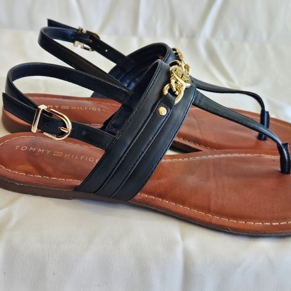 Tommy Hilfiger Women's Ezmeai Slingback Thong Sandal with Gold Hardware